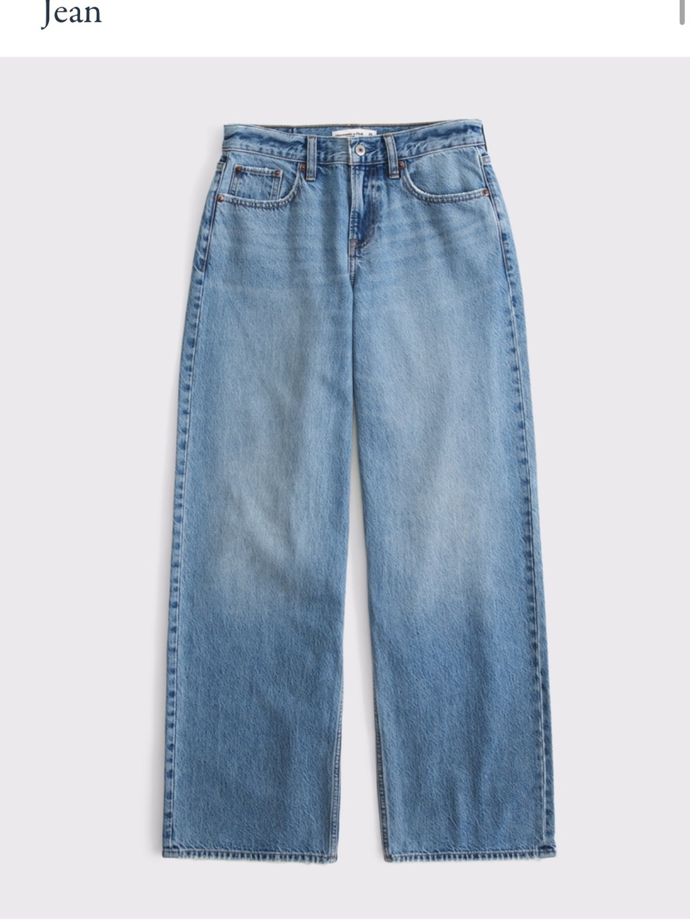 Abercrombie & Fitch Low Rise Ultra Loose Jeans - Curve Love - Picture 3 of 3